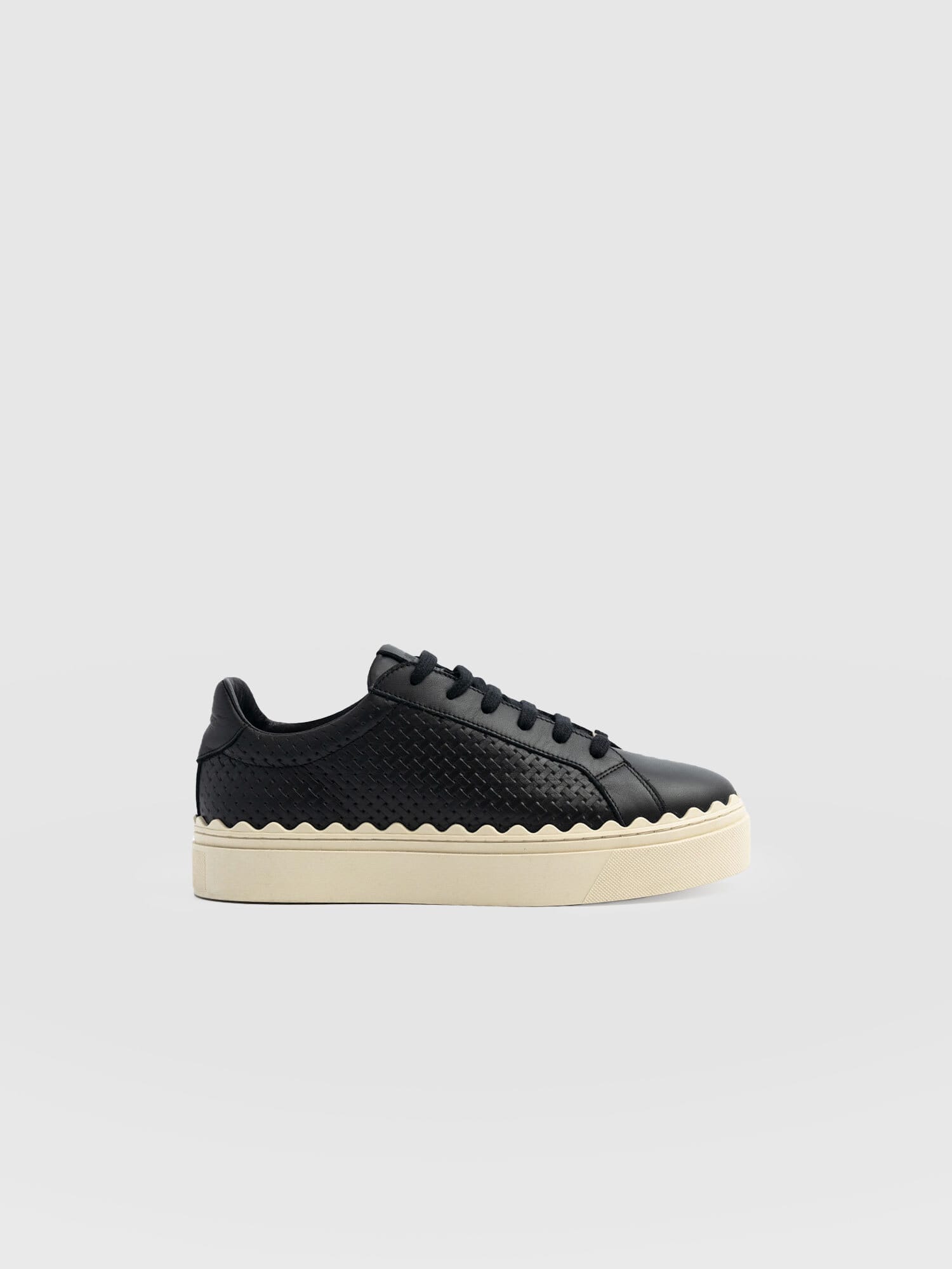 Brook Scallop Trainer Black - Women's Trainers | Saint + Sofia® EU
